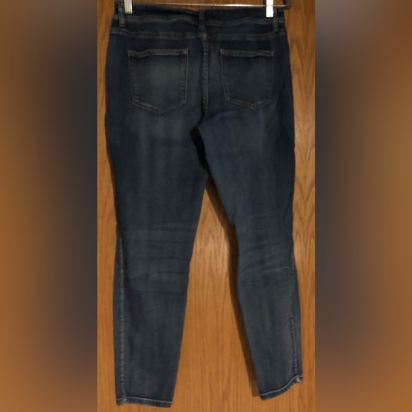 Maurices Size Large Jeggings - Picture 2 of 6